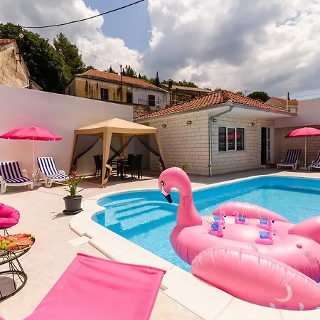 House Pako Holiday home *